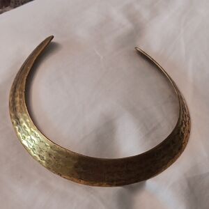 Elegant Gold Necklace